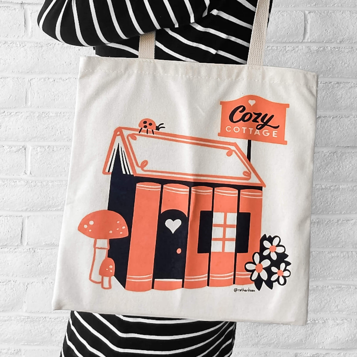 Book Cottage Tote Bag - Cottagecore